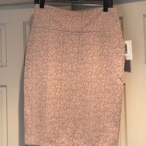 Lularoe Elegant Cassie